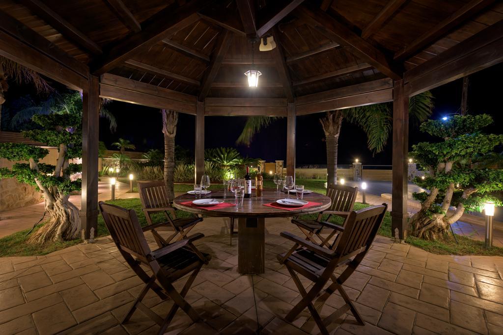 Quinn Hill Luxury Villa Rhodes Island ภายนอก รูปภาพ